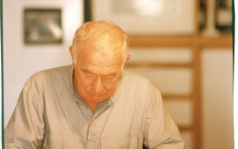 יהודה עמיחי בשנת 1994 (צילום: ראובן קסטרו)