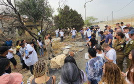 טקס הזיכרון לנופלי קיבוץ בארי (צילום: דוברות בארי)