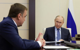 ולדימיר פוטין ואלכסיי דיומין (צילום: רויטרס,Sputnik/Gavriil Grigorov/Pool via REUTERS)