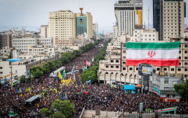 אירועי לווית הנשיא ראיסי באיראן (צילום: רויטרס)
