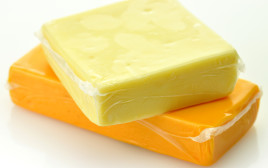 גושי גבינות (צילום: אינג'אימג')