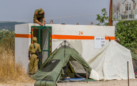 חיילים בגליל העליון (צילום: פלאש 90)