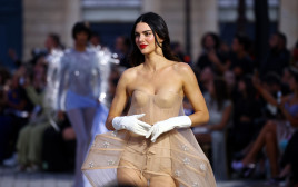 קנדל ג׳נר (צילום: Marc Piasecki/Getty Images for Vogue)