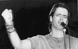 שנת 1987 הזמר אדם (צילום: נאור רהב)