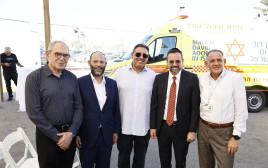 ניידת טיפול נמרץ של ''למענכם'' באזור אשדוד (צילום: קובי הר צבי )