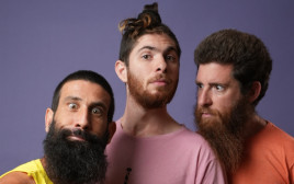 יוצרי ההצגה "ערומים" (צילום: אייל דולב ודניאל אליאור)
