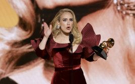 אדל (צילום: Kevin Winter.GettyImages)