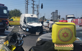 תאונת דרכים (צילום: תיעוד מבצעי מד"א)