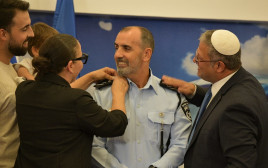 השבעת המפכ"ל ה-20 דני לוי (צילום: דוברות המשטרה)