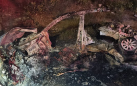 רכב המחבל שחוסל בכרמי צור (צילום: דובר צה"ל)