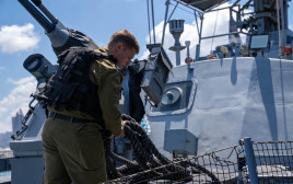 הצוער אריאל, מגשים החלומות, סיום קורס חובלים (צילום: דובר צה"ל)