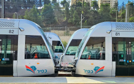 הרכבת הקלה (צילום: איגנציו סטילרמן)