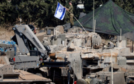 כוחות צה"ל על גבול לבנון (צילום: רויטרס)