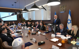 ישיבת הממשלה ביום השנה לשבעה באוקטובר (צילום: לשכת ראש הממשלה)