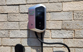 בקרוב: מהפכה בסליקה ובהפקת חשבוניות ירוקות בעמדות טעינה לרכבים חשמליים למעסיק ולמעבידים (צילום: Charging-point)