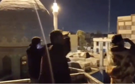 איראנים מצלמים את עצמם ״מחפשים את הטילים הישראלים״ (צילום: רשתות חברתיות, שימוש לפי סעיף 27 א')
