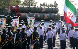מערכת S-300 (צילום: ATTA KENARE/AFP via Getty Images)