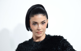 קיילי ג'נר (צילום:  Dimitrios Kambouris/Getty Images for Michael Kors)