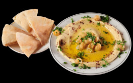 חומוס - מה היתרונות שלו? (צילום: אינגאימג')