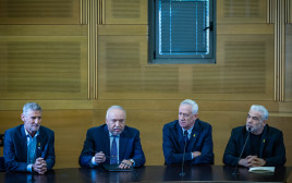 יאיר לפיד, בני גנץ, אביגדור ליברמן, יאיר גולן (צילום: יונתן זינדל, פלאש 90)