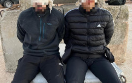שניים מהפלסטינים שנעצרו (צילום: דוברות המשטרה)