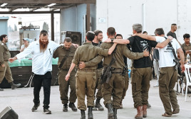 מיזם התנדבות ייחודי למען החיילים  (צילום: פאולינה פטימר)