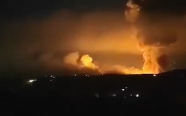 תקיפות במרחה טרטוס בסוריה (צילום: רשתות ערביות)