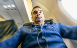 כשהמים מהשירותים מתחילים לזרום לכיוונכם (צילום: אילוסטרציה oneinchpunch, שאטרסטוק)