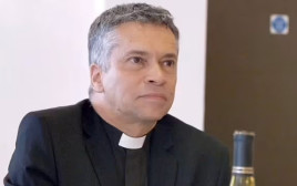 דיוויד טיודור, התעלל מינית בקטינות והוחזר לתפקידו (צילום: רשתות חברתיות)