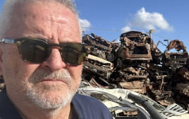 יוסי אחימאיר באתר תקומה (צילום: צילום פרטי)