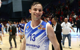 שחקן מכבי רמת גן רועי הובר (צילום: דני מרון)