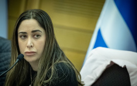 מאי גולן (צילום: יונתן זינדל, פלאש 90)