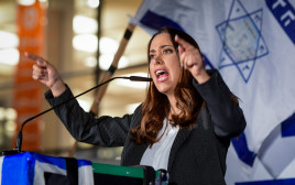 מאיה גולן (צילום: אבשלום ששוני)