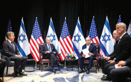 ביידן בביקורו בישראל לאחר טבח השבעה באוקטובר (צילום: מרים אלסטר, פלאש 90)