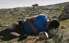 מתוך הסרט "אין ארץ אחרת" (צילום: "אין ארץ אחרת")
