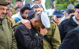 הלווייתו של רס״ל (במיל') אנדועלם קבדה (צילום: לירון מולדובן, פלאש 90)