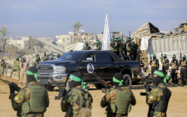 הטנדר של חמאס (צילום: MOIZ SALHI/Middle East Images/AFP via Getty Images)