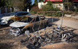 הטבח בקיבוץ נחל עוז (צילום: יונתן זינדל, פלאש 90)