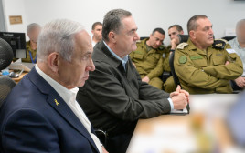 ראש הממשלה בנימין נתניהו בהערכת מצב (צילום: מעיין טואף, לע"מ)
