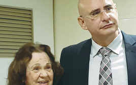 ניר קיפניס ואימו (צילום: פרטי)