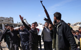 הלווית מחבל חמאס (צילום: BASHAR TALEB/AFP via Getty Images)