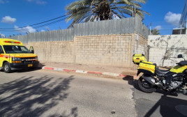 זירת האירוע ברמלה (צילום: דוברות מד"א)