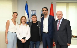  (צילום: ברני ארדוב)