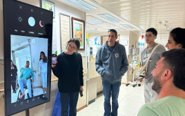 מחלקת השיקום בסורוקה (צילום: סטודיו פלורנס)