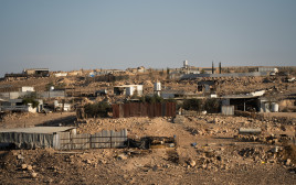 בדואים בנגב (צילום: יניב נדב, פלאש 90)