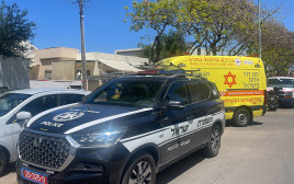 זירת האירוע הקשה בחדרה  (צילום: דוברות מד"א)