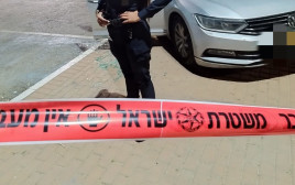 זירת הרצח בלוד (צילום: דוברות המשטרה)
