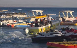 זירת התאונה בין שני כלי השיט באילת (צילום: תיעוד מבצעי מד"א)