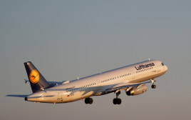 מטוס איירבוס A321 של לופטהנזה. אילוסטרציה (צילום: רויטרס)