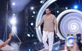 הדייר החמישי שנכנס לבית האח הגדול - ארז מוגרבי (צילום: מיכה לובטון)
